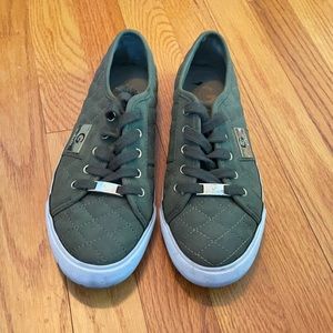 Green guess shoes